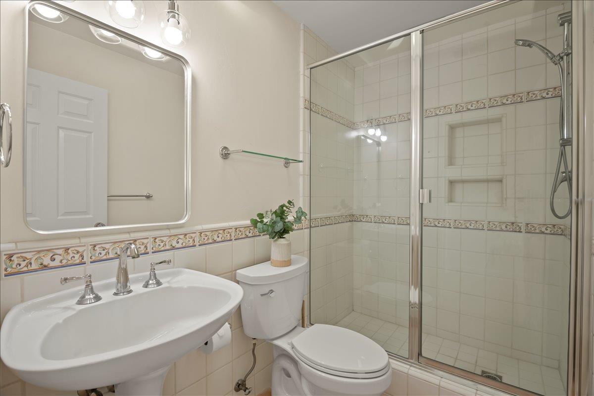 Detail Gallery Image 41 of 71 For 8320 Chantrelle Ct, Gilroy,  CA 95020 - 4 Beds | 3/1 Baths
