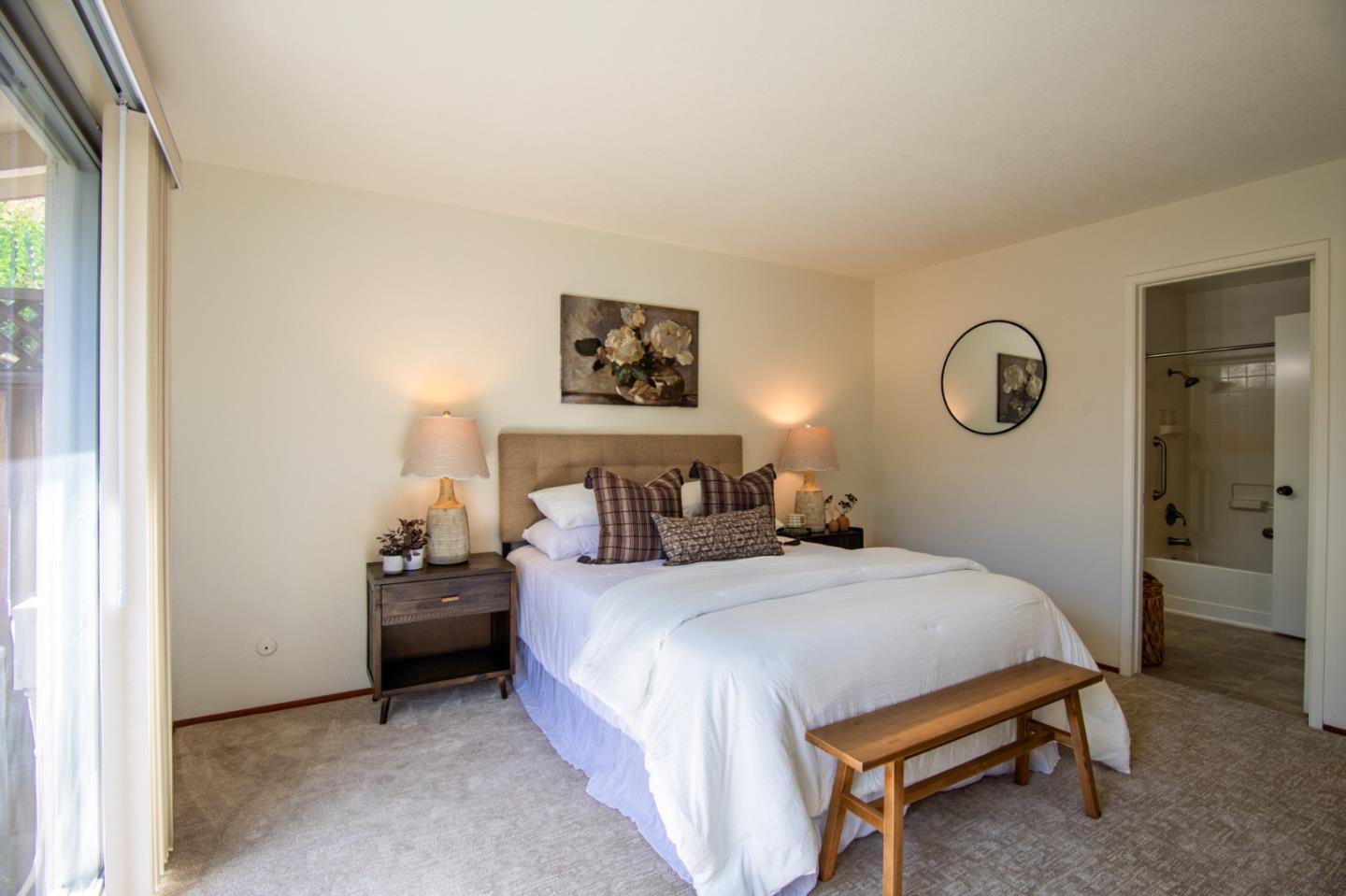 Detail Gallery Image 12 of 27 For 1350 Charmwood Sq, San Jose,  CA 95117 - 2 Beds | 1 Baths