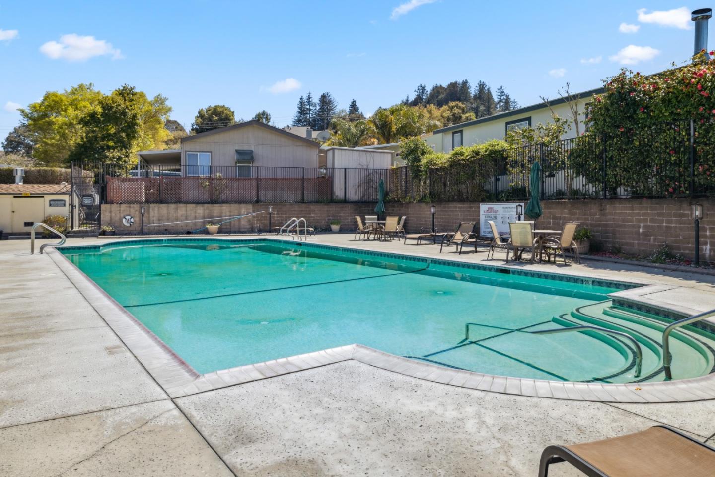 Detail Gallery Image 26 of 34 For 444 Whispering Pines Dr #68,  Scotts Valley,  CA 95066 - 3 Beds | 2 Baths