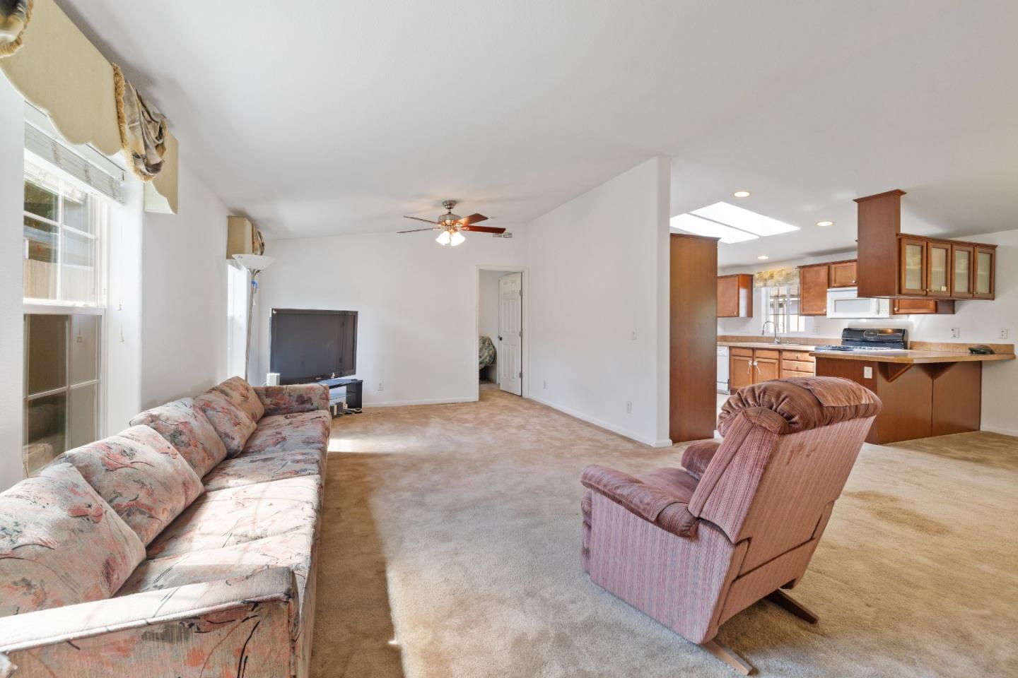 Detail Gallery Image 3 of 34 For 444 Whispering Pines Dr #68,  Scotts Valley,  CA 95066 - 3 Beds | 2 Baths