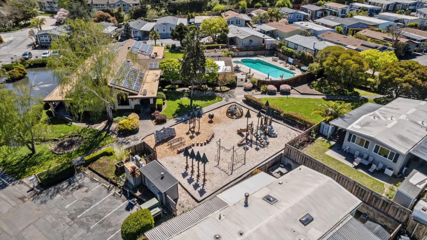 Detail Gallery Image 30 of 34 For 444 Whispering Pines Dr #68,  Scotts Valley,  CA 95066 - 3 Beds | 2 Baths