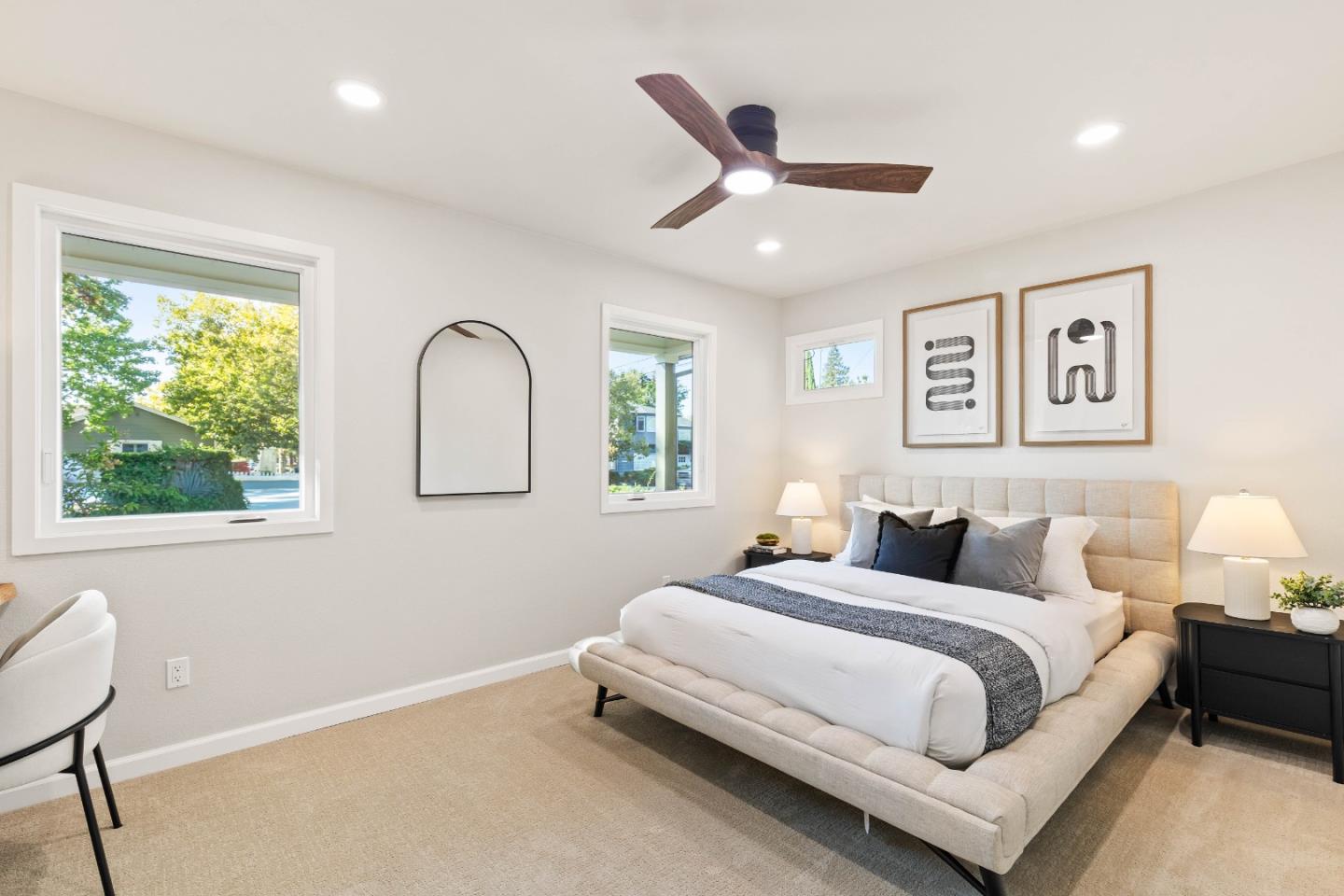 Detail Gallery Image 9 of 38 For 620 Iris St, Redwood City,  CA 94062 - 4 Beds | 3/1 Baths