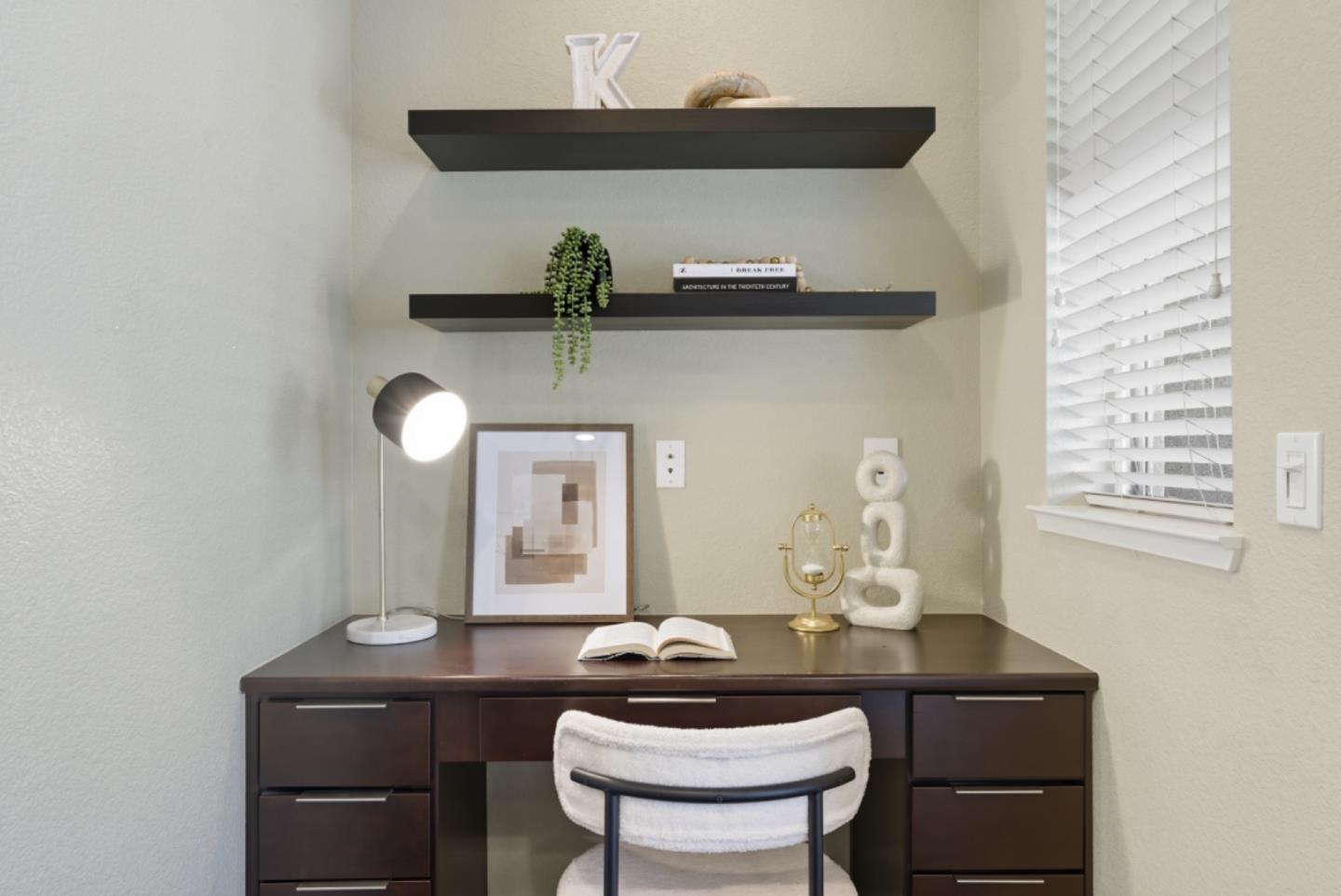 Detail Gallery Image 16 of 42 For 5815 Brandon Ct, San Jose,  CA 95123 - 3 Beds | 3/1 Baths