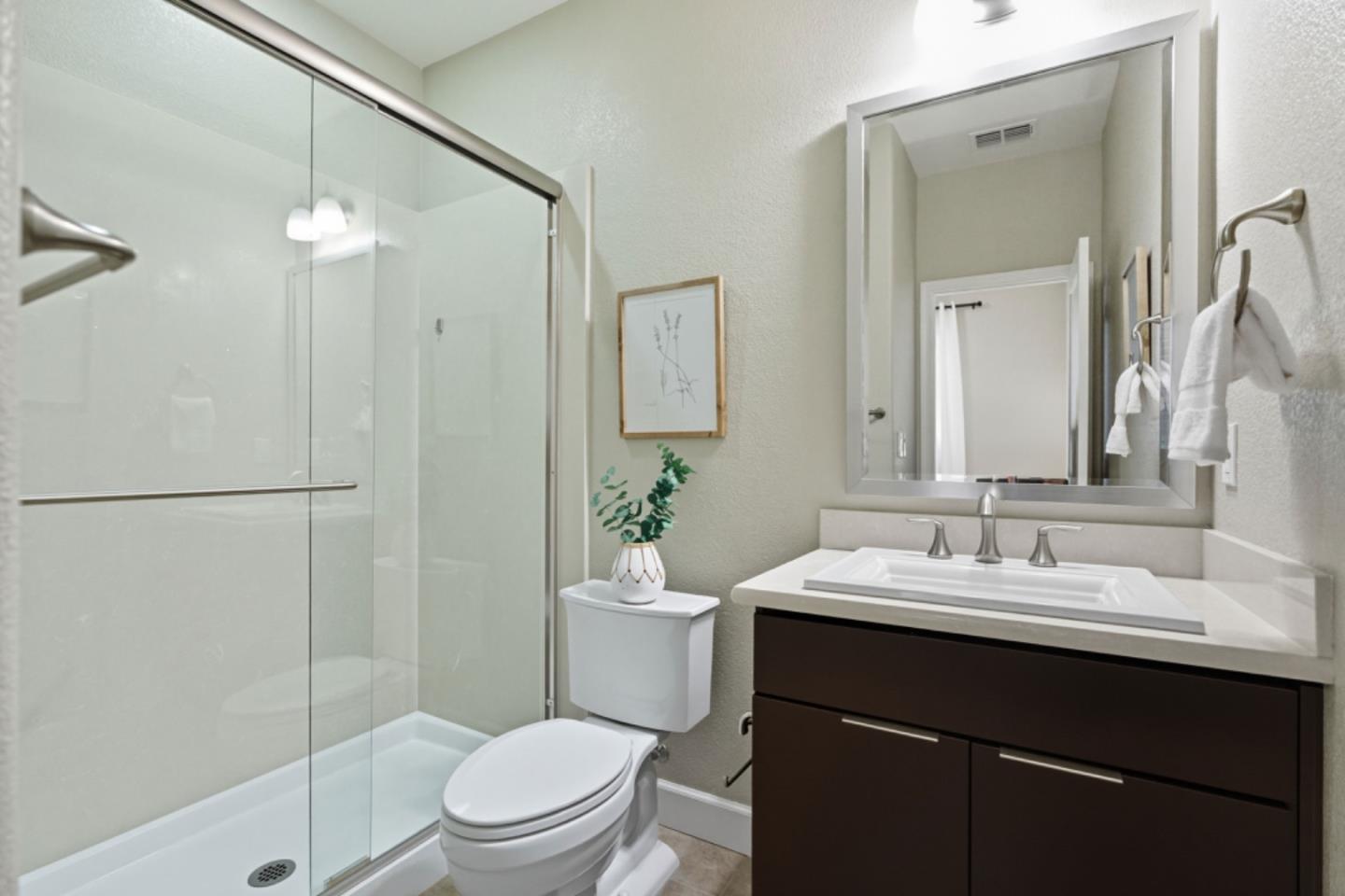 Detail Gallery Image 8 of 42 For 5815 Brandon Ct, San Jose,  CA 95123 - 3 Beds | 3/1 Baths