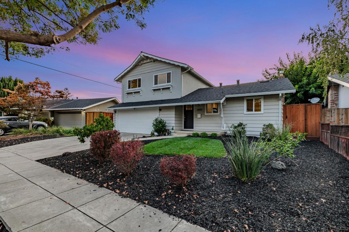 Detail Gallery Image 22 of 24 For 2925 Newark Way, San Jose,  CA 95124 - 3 Beds | 2/1 Baths