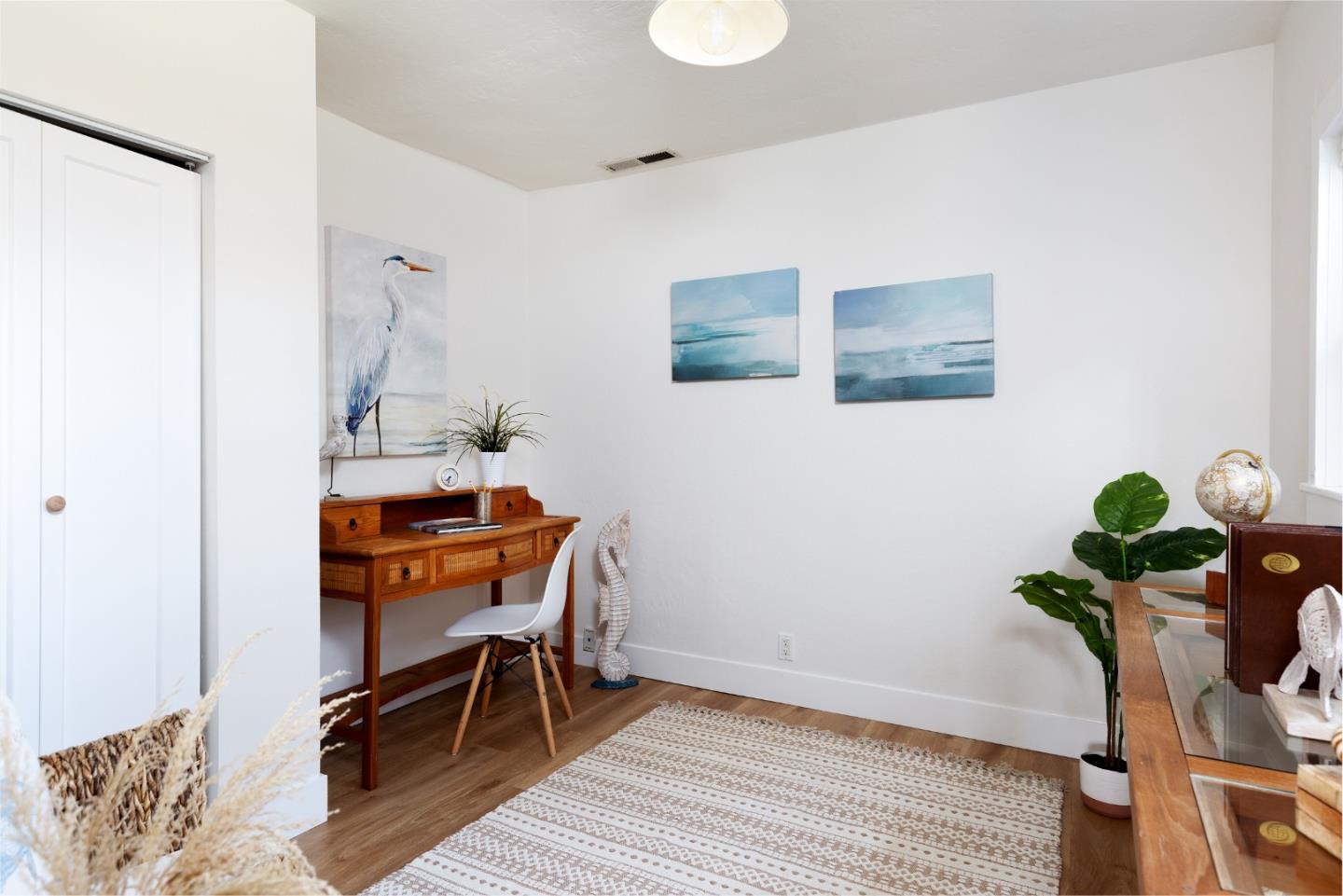 Detail Gallery Image 19 of 38 For 1122 Seabright Ave, Santa Cruz,  CA 95062 - 3 Beds | 1 Baths