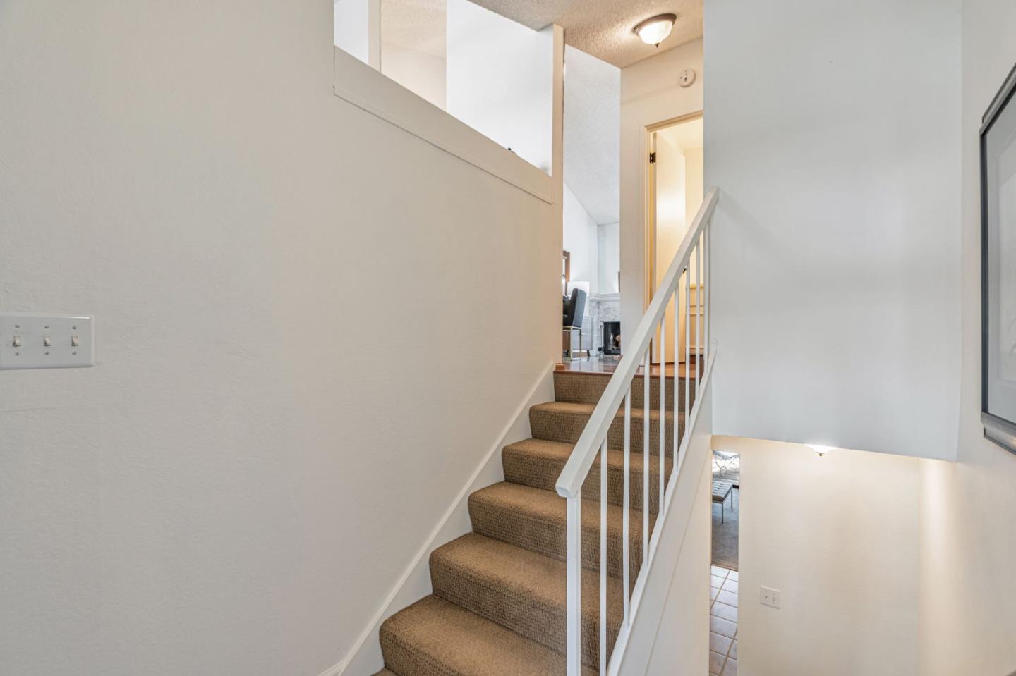 Detail Gallery Image 13 of 36 For 45 Corte Real #8,  Greenbrae,  CA 94904 - 2 Beds | 1/1 Baths