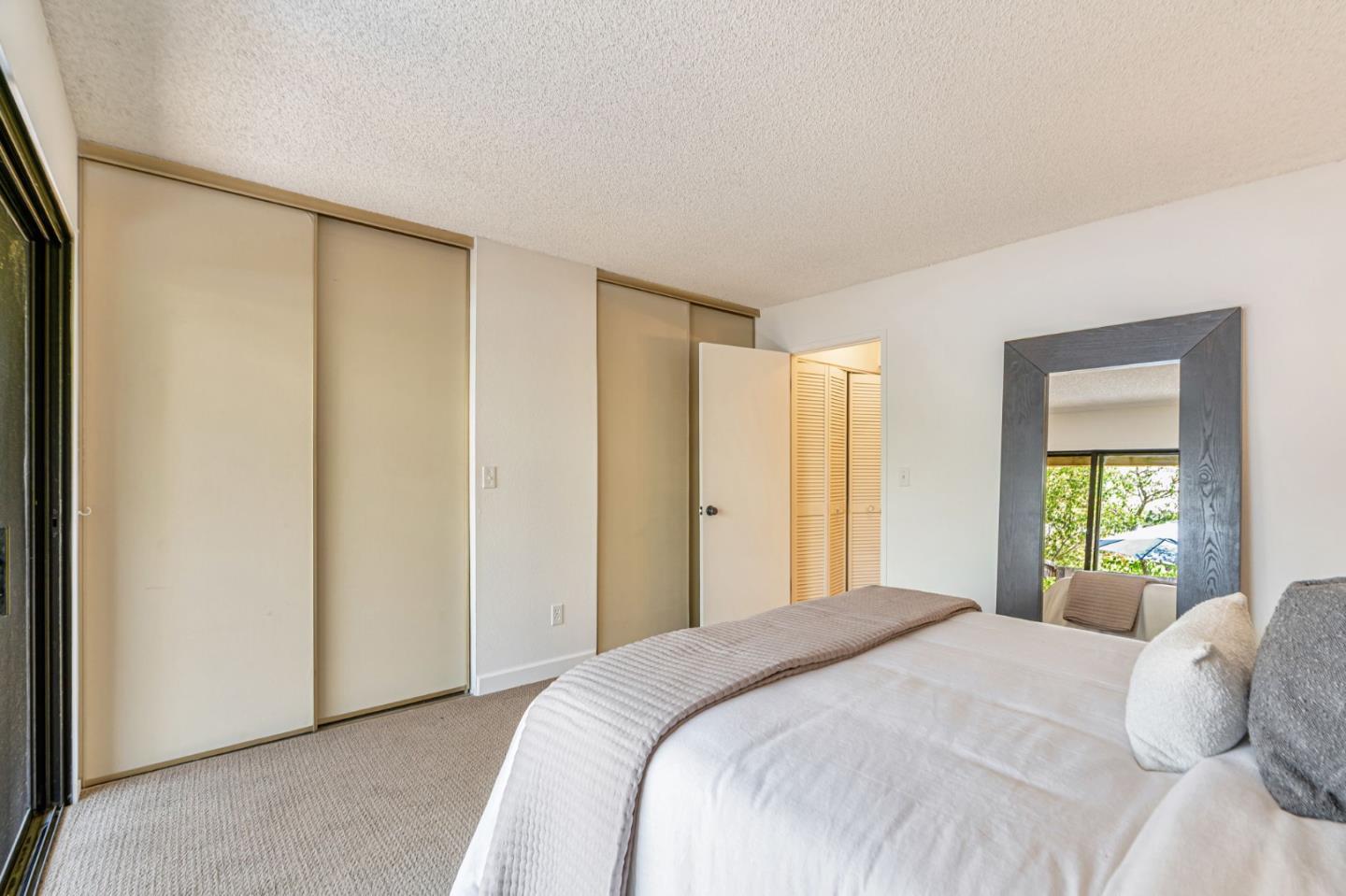 Detail Gallery Image 16 of 36 For 45 Corte Real #8,  Greenbrae,  CA 94904 - 2 Beds | 1/1 Baths