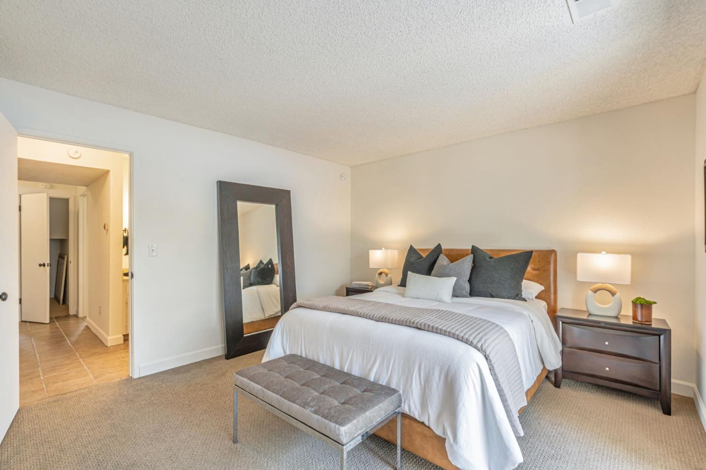 Detail Gallery Image 17 of 36 For 45 Corte Real #8,  Greenbrae,  CA 94904 - 2 Beds | 1/1 Baths