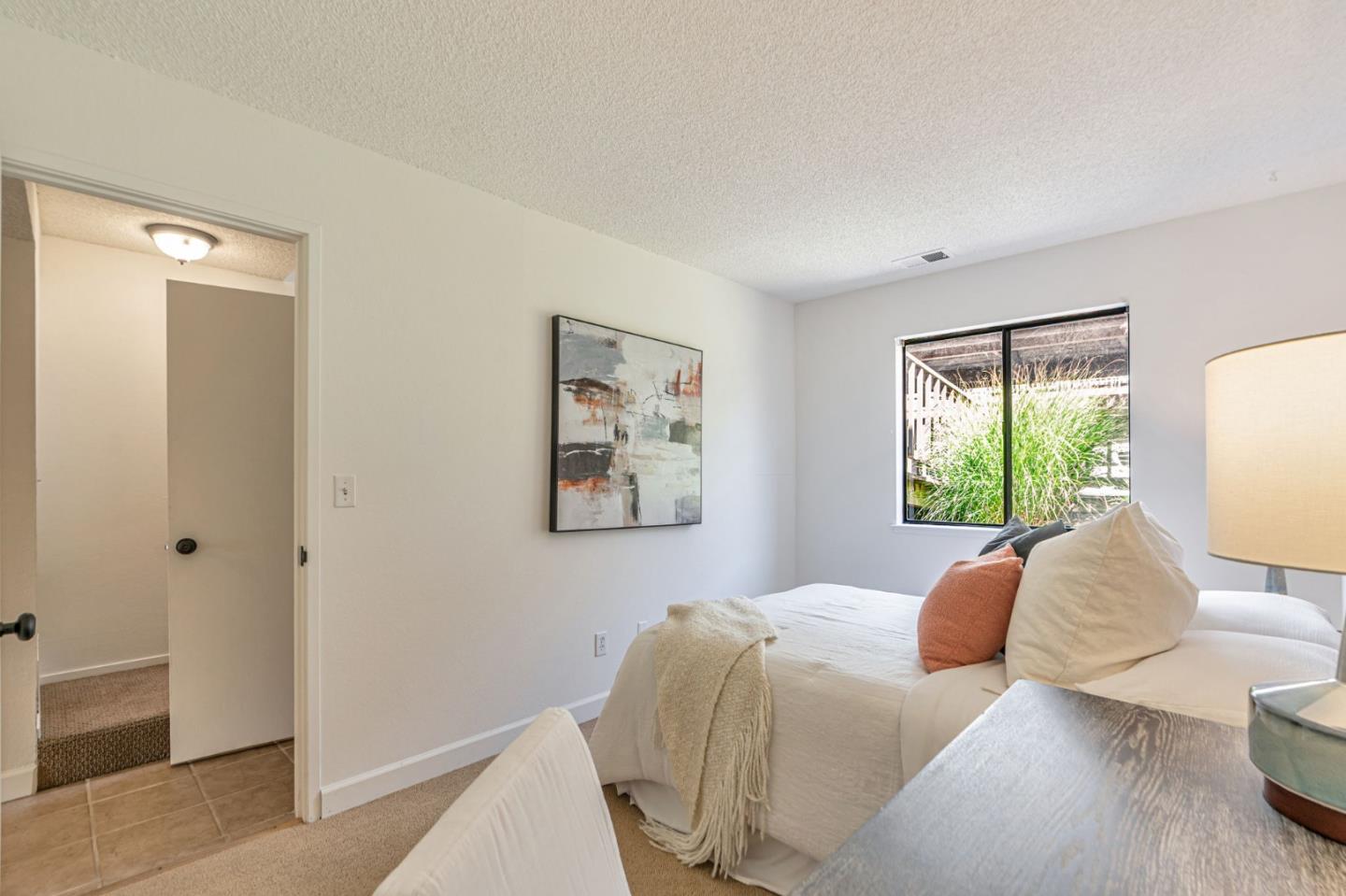 Detail Gallery Image 19 of 36 For 45 Corte Real #8,  Greenbrae,  CA 94904 - 2 Beds | 1/1 Baths