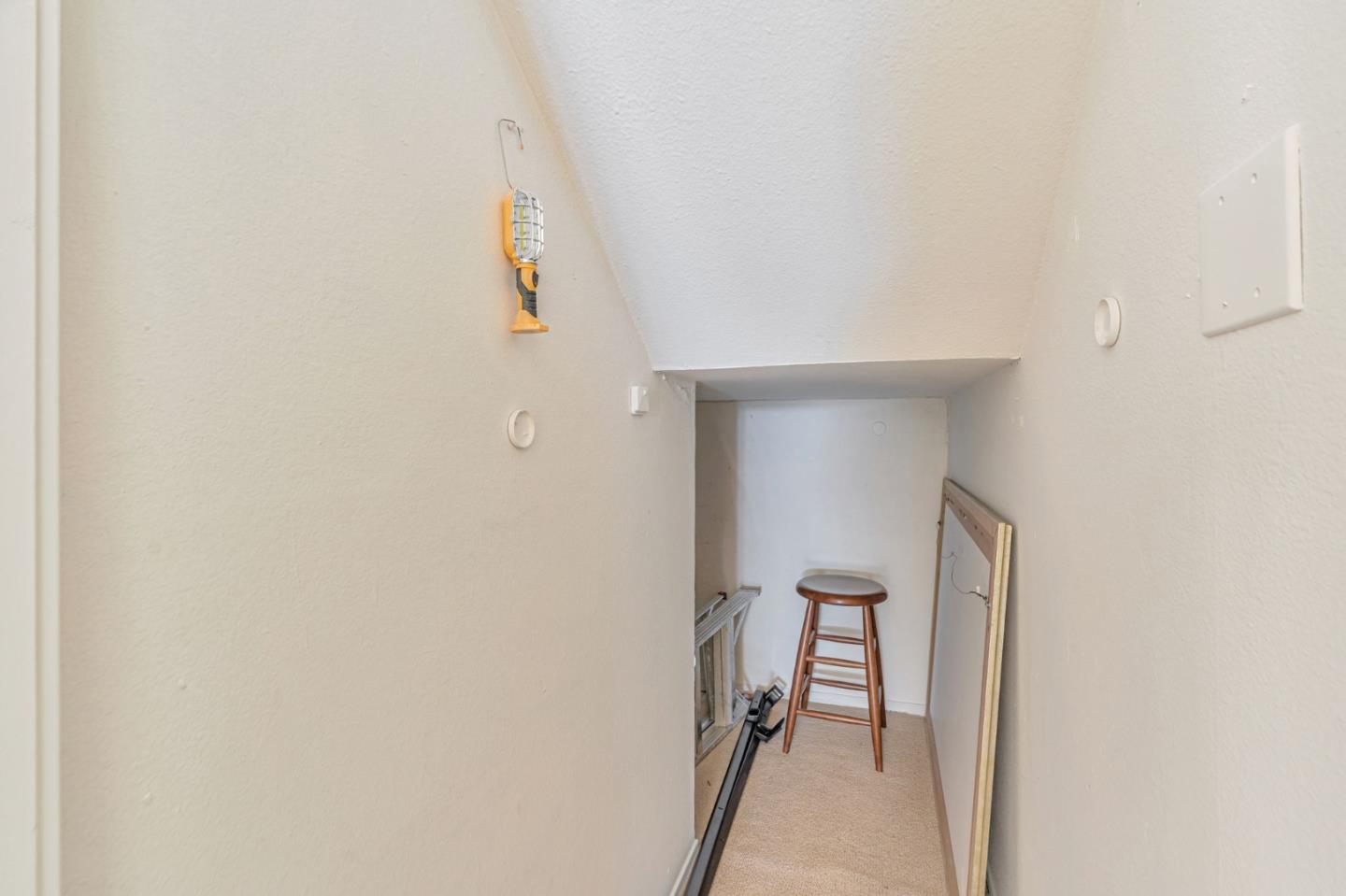 Detail Gallery Image 22 of 36 For 45 Corte Real #8,  Greenbrae,  CA 94904 - 2 Beds | 1/1 Baths