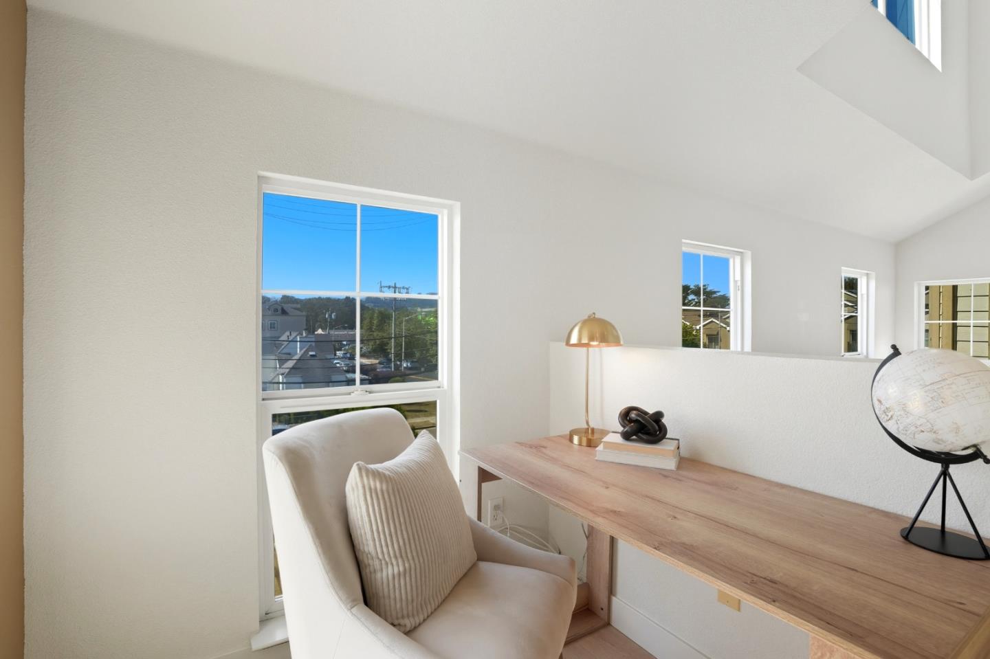 Detail Gallery Image 30 of 70 For 956 Commercial Ave, South San Francisco,  CA 94080 - 3 Beds | 3/1 Baths