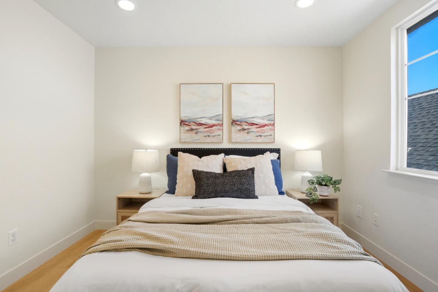Detail Gallery Image 45 of 70 For 956 Commercial Ave, South San Francisco,  CA 94080 - 3 Beds | 3/1 Baths