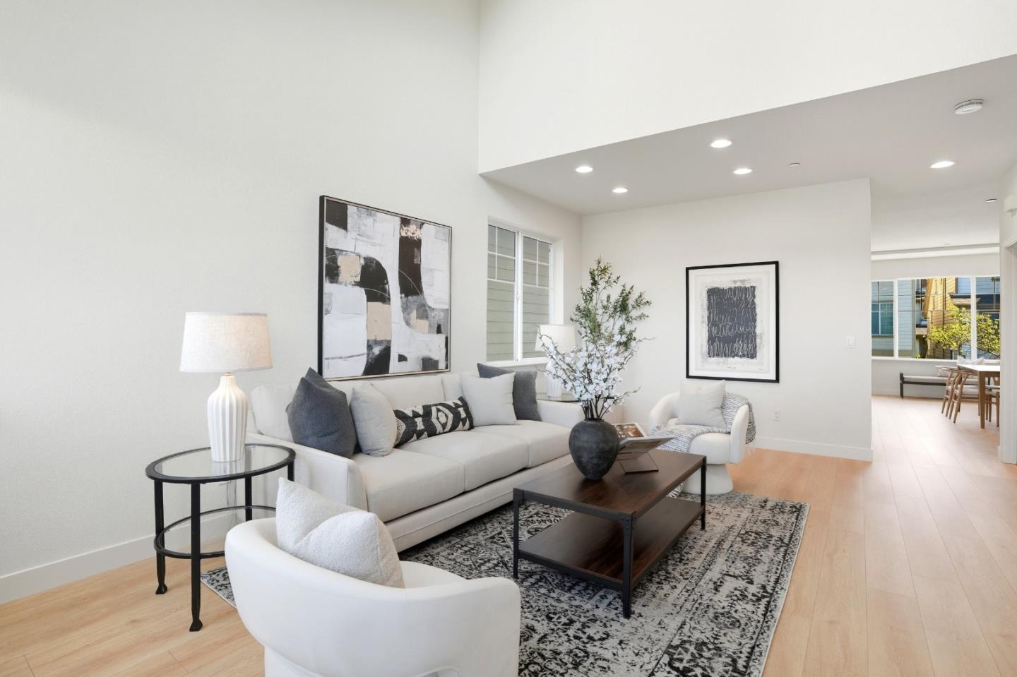 Detail Gallery Image 5 of 70 For 956 Commercial Ave, South San Francisco,  CA 94080 - 3 Beds | 3/1 Baths