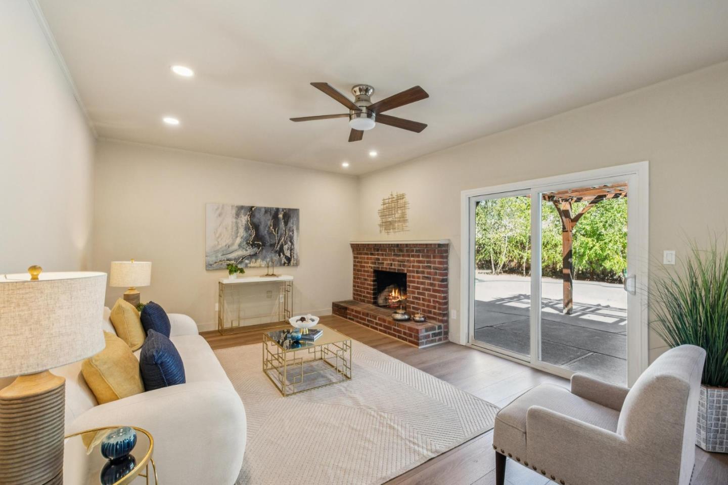 Detail Gallery Image 14 of 29 For 6298 Snell Ave, San Jose,  CA 95123 - 5 Beds | 3 Baths