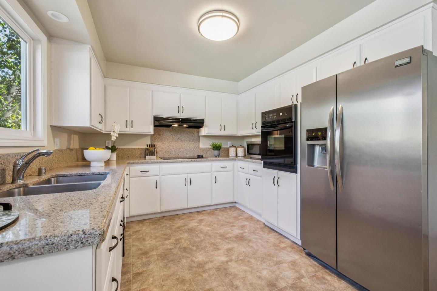 Detail Gallery Image 16 of 29 For 6298 Snell Ave, San Jose,  CA 95123 - 5 Beds | 3 Baths