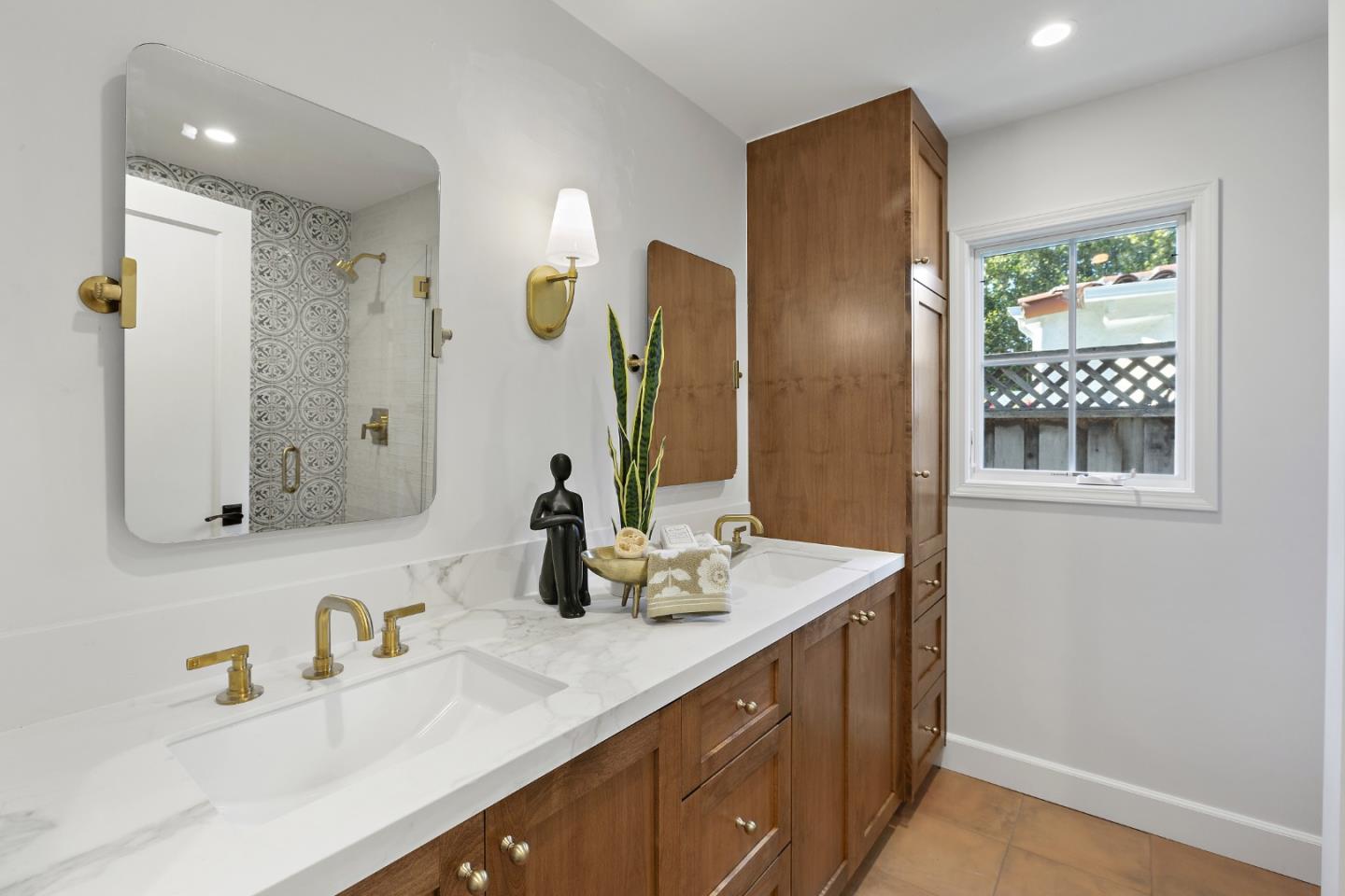 Detail Gallery Image 33 of 55 For 1655 Everett Ave, San Jose,  CA 95125 - 3 Beds | 2/1 Baths