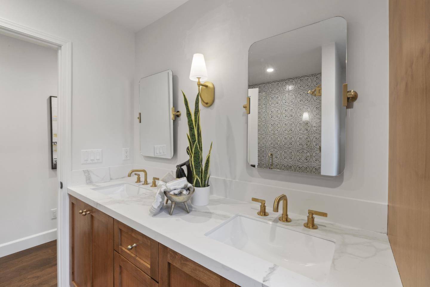 Detail Gallery Image 34 of 55 For 1655 Everett Ave, San Jose,  CA 95125 - 3 Beds | 2/1 Baths