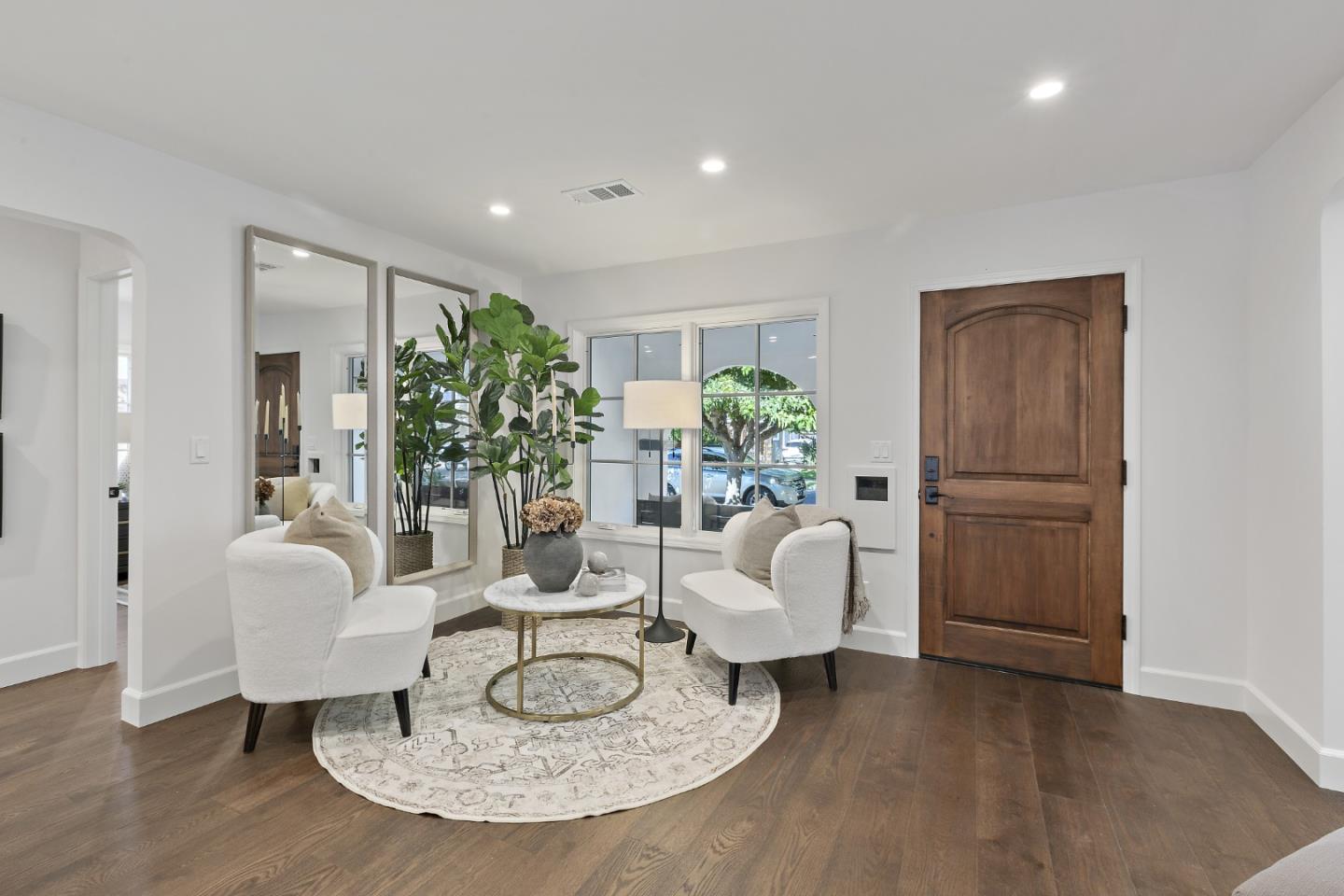 Detail Gallery Image 9 of 55 For 1655 Everett Ave, San Jose,  CA 95125 - 3 Beds | 2/1 Baths