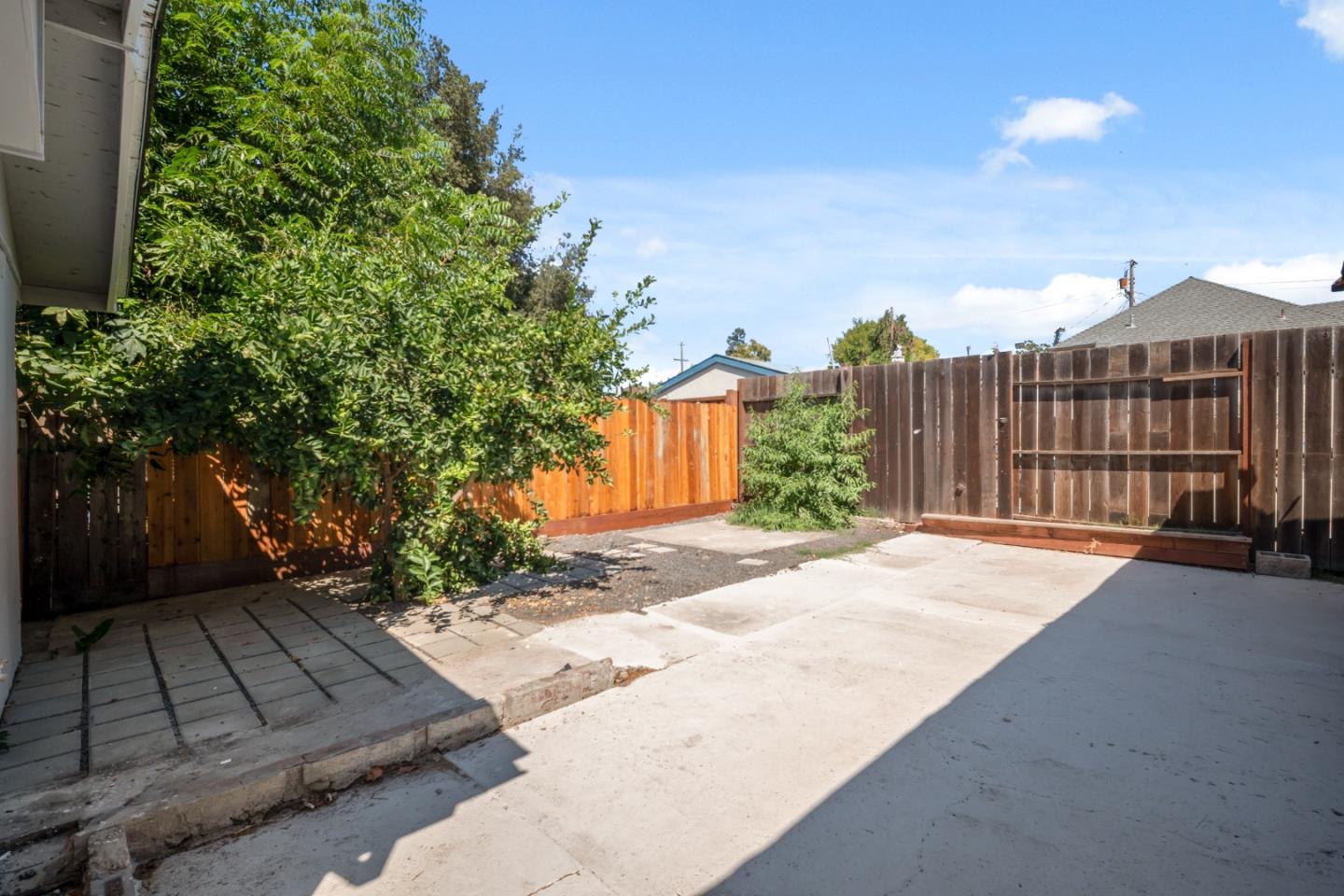 Detail Gallery Image 27 of 35 For 334 N 15th St, San Jose,  CA 95112 - 4 Beds | 3 Baths
