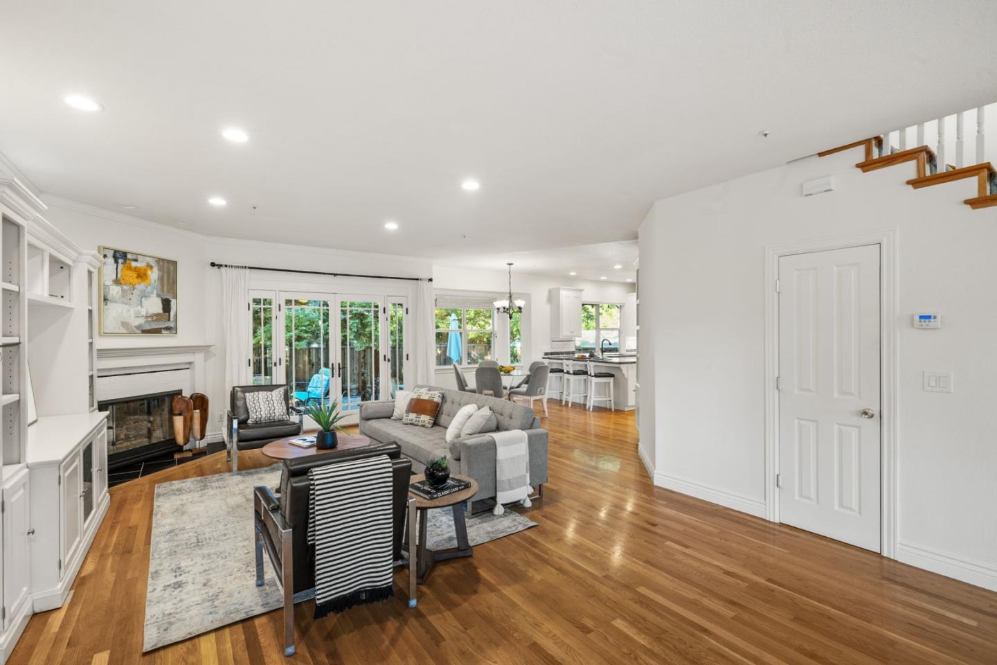Detail Gallery Image 14 of 76 For 339 Sequoia Ave, Redwood City,  CA 94061 - 4 Beds | 3 Baths