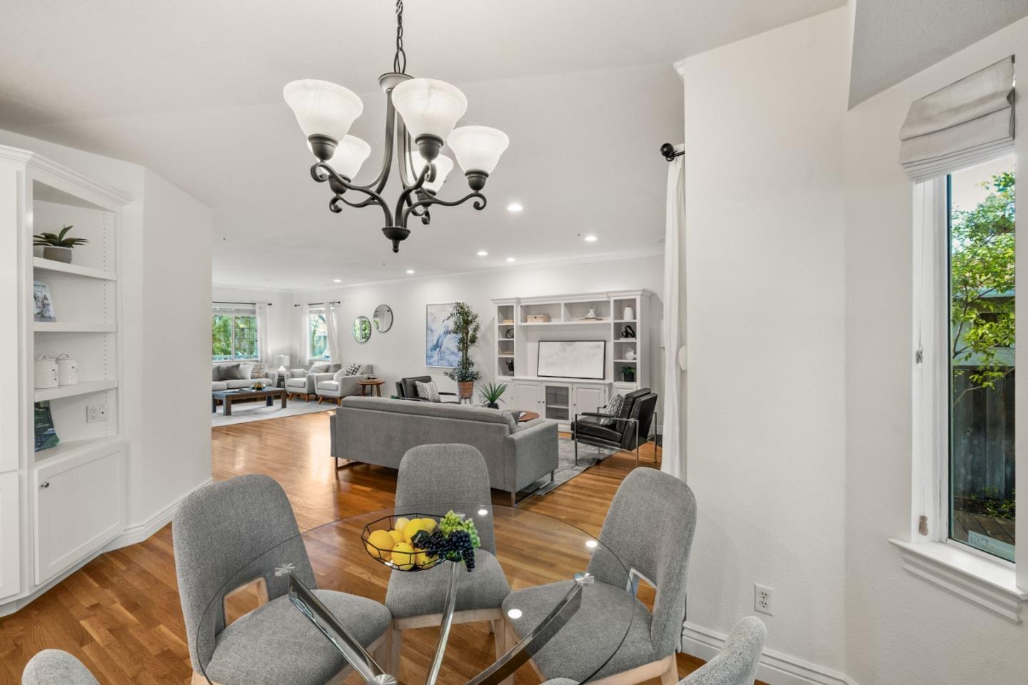 Detail Gallery Image 20 of 76 For 339 Sequoia Ave, Redwood City,  CA 94061 - 4 Beds | 3 Baths
