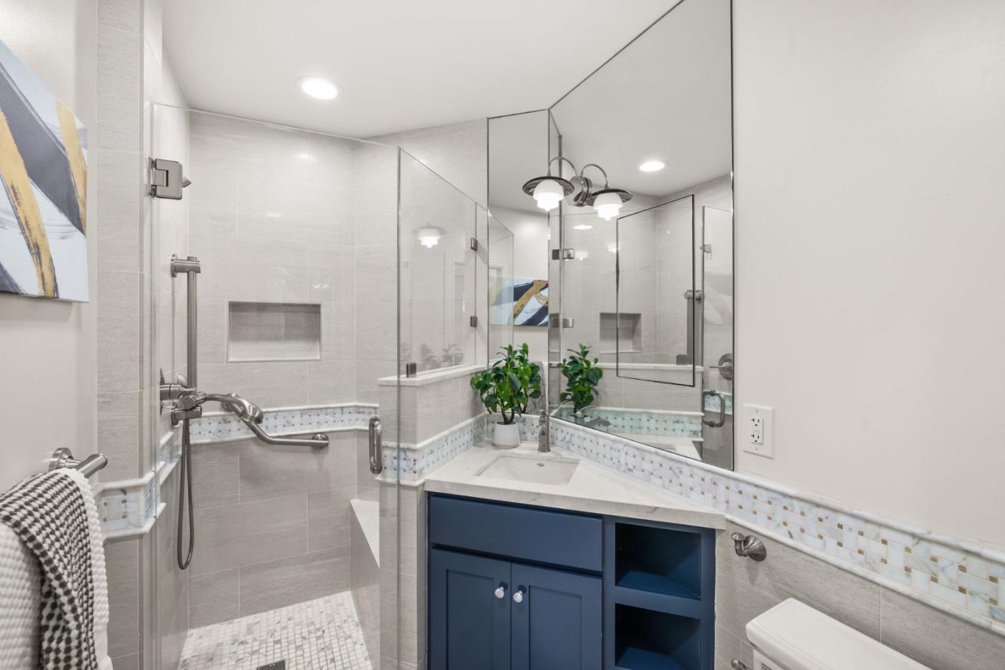Detail Gallery Image 32 of 76 For 339 Sequoia Ave, Redwood City,  CA 94061 - 4 Beds | 3 Baths
