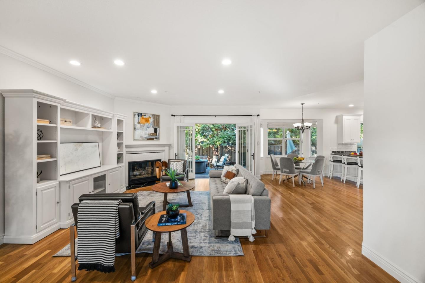 Detail Gallery Image 35 of 76 For 339 Sequoia Ave, Redwood City,  CA 94061 - 4 Beds | 3 Baths