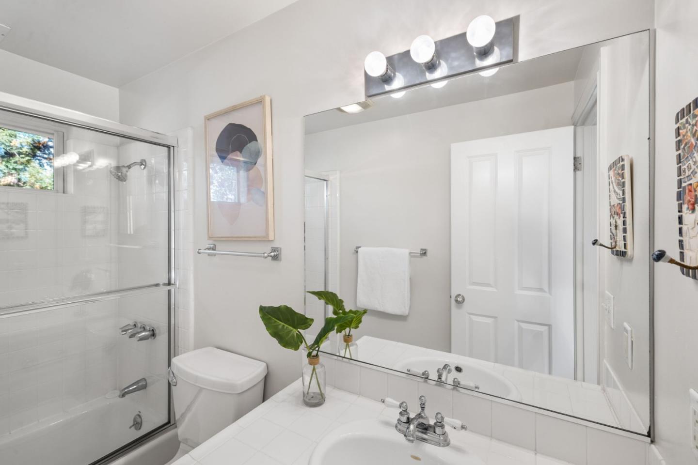 Detail Gallery Image 39 of 76 For 339 Sequoia Ave, Redwood City,  CA 94061 - 4 Beds | 3 Baths