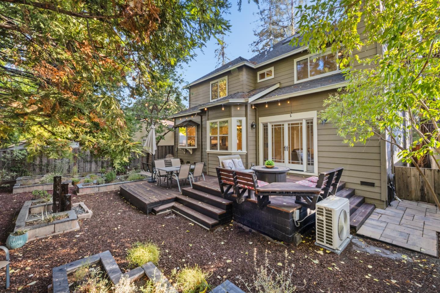 Detail Gallery Image 69 of 76 For 339 Sequoia Ave, Redwood City,  CA 94061 - 4 Beds | 3 Baths