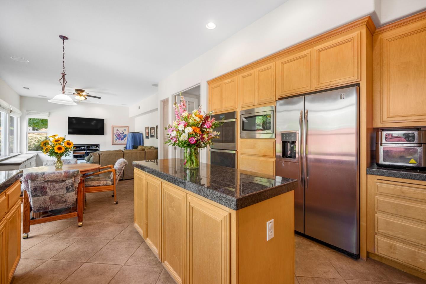 Detail Gallery Image 26 of 36 For 18540 Serra Ct, Morgan Hill,  CA 95037 - 4 Beds | 3 Baths