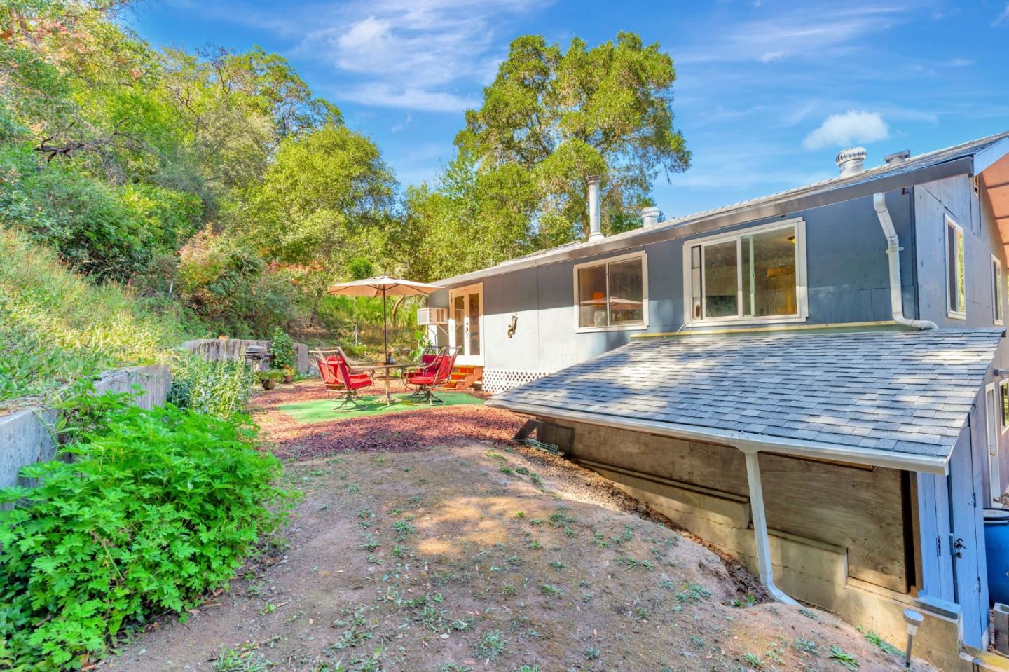 Detail Gallery Image 28 of 49 For 7185 Redwood Retreat Rd, Gilroy,  CA 95020 - 2 Beds | 2 Baths