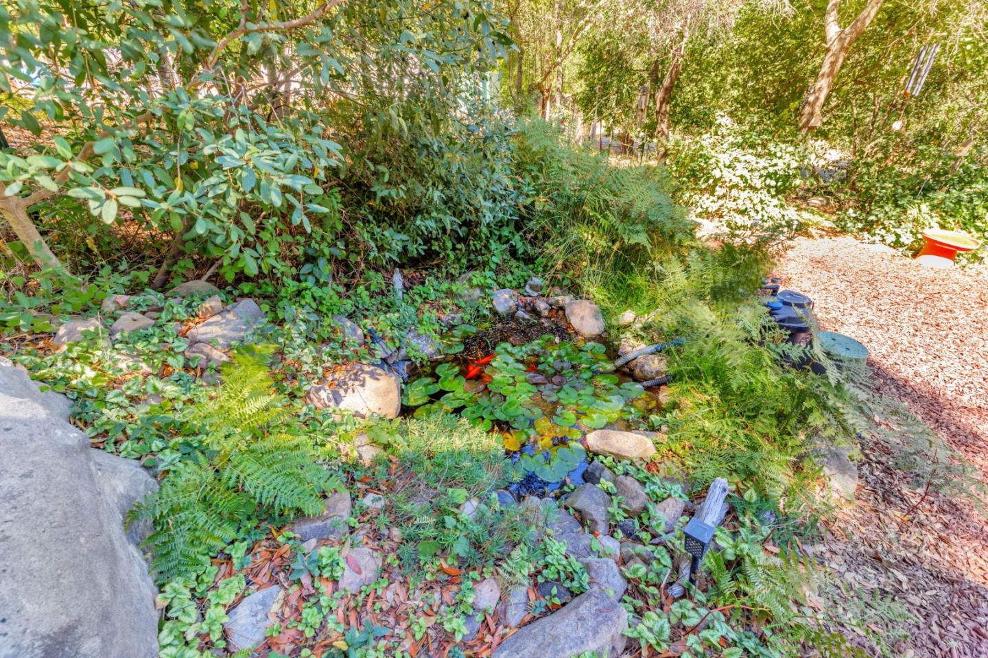 Detail Gallery Image 36 of 49 For 7185 Redwood Retreat Rd, Gilroy,  CA 95020 - 2 Beds | 2 Baths