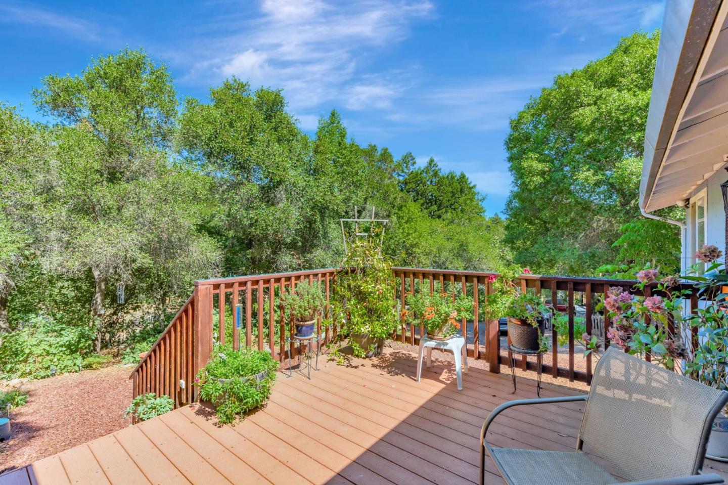 Detail Gallery Image 4 of 49 For 7185 Redwood Retreat Rd, Gilroy,  CA 95020 - 2 Beds | 2 Baths