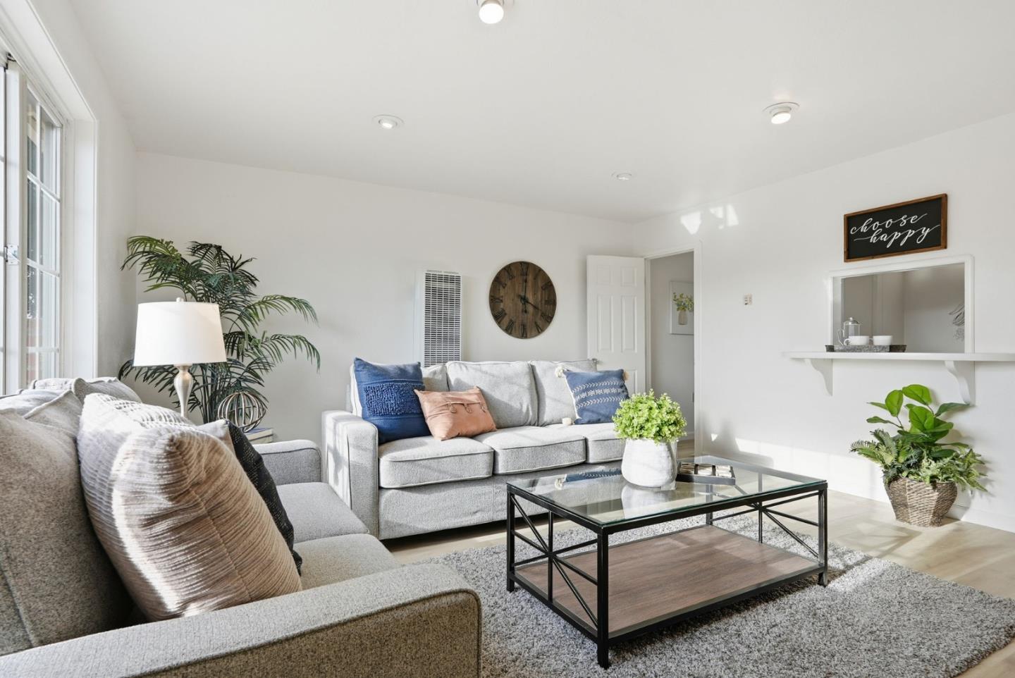 Detail Gallery Image 12 of 38 For 1830 Vegas, Milpitas,  CA 95035 - 3 Beds | 1/1 Baths