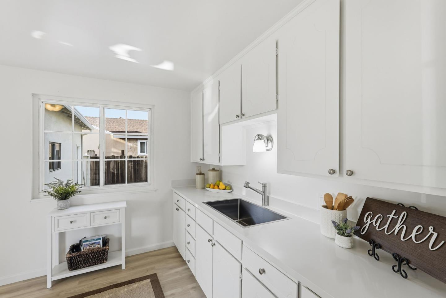 Detail Gallery Image 16 of 38 For 1830 Vegas, Milpitas,  CA 95035 - 3 Beds | 1/1 Baths