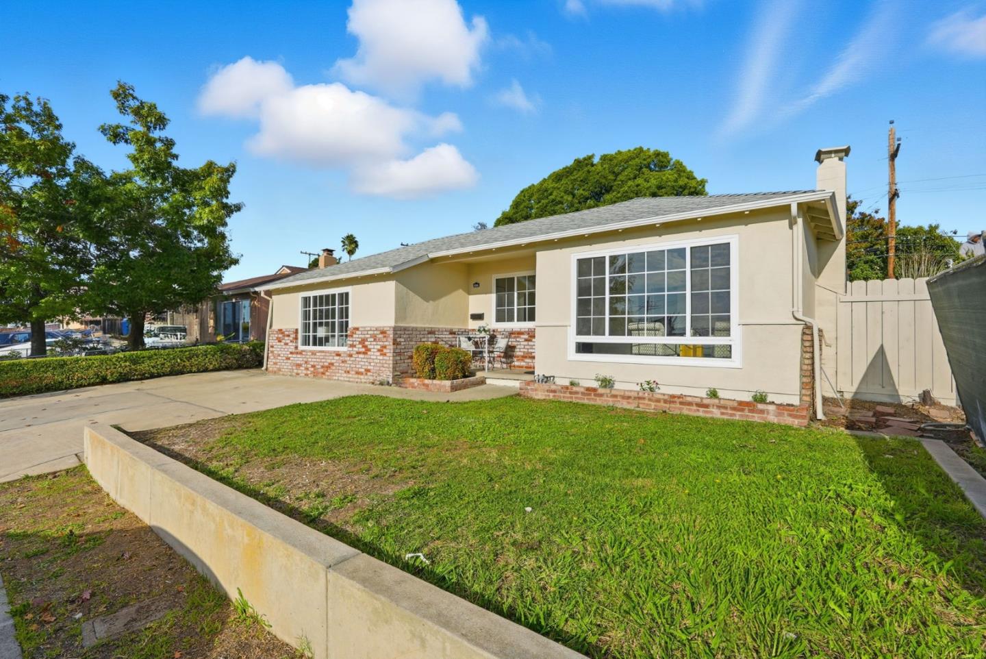 Detail Gallery Image 3 of 38 For 1830 Vegas, Milpitas,  CA 95035 - 3 Beds | 1/1 Baths