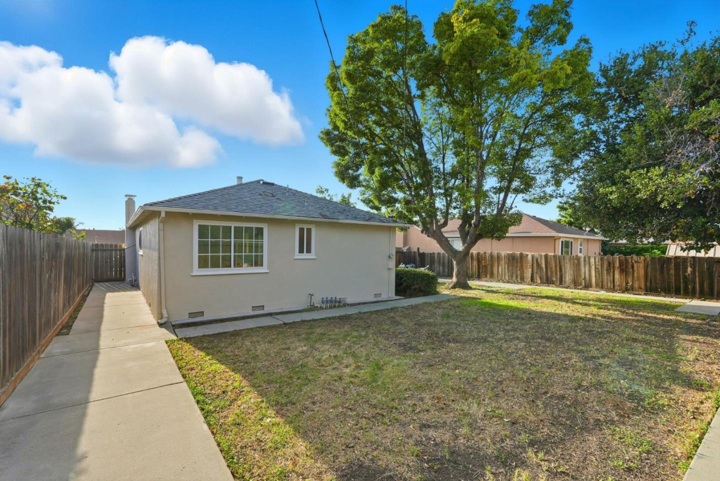 Detail Gallery Image 37 of 38 For 1830 Vegas, Milpitas,  CA 95035 - 3 Beds | 1/1 Baths