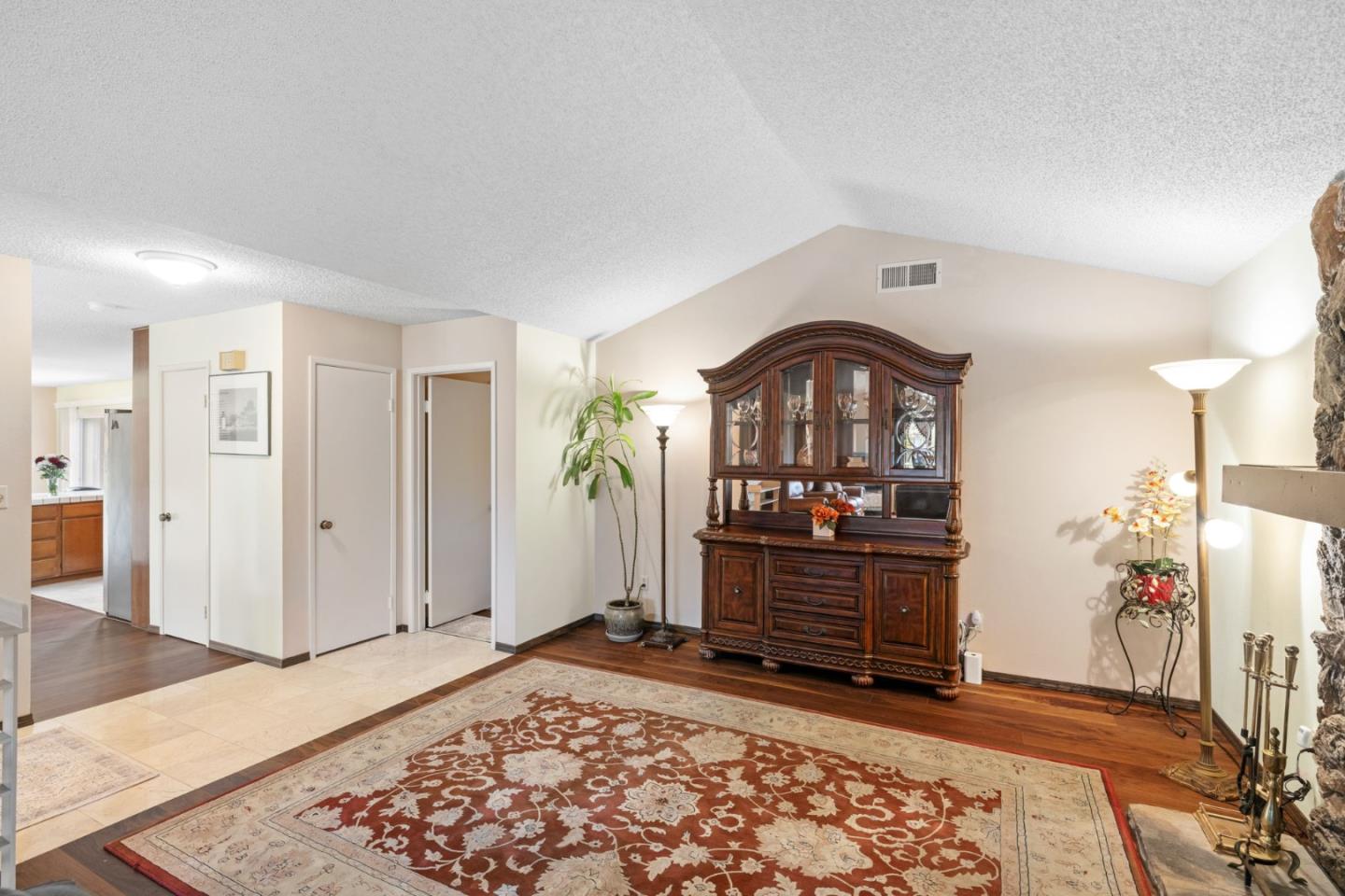 Detail Gallery Image 10 of 69 For 1527 Hawser Ln, Half Moon Bay,  CA 94019 - 3 Beds | 2 Baths