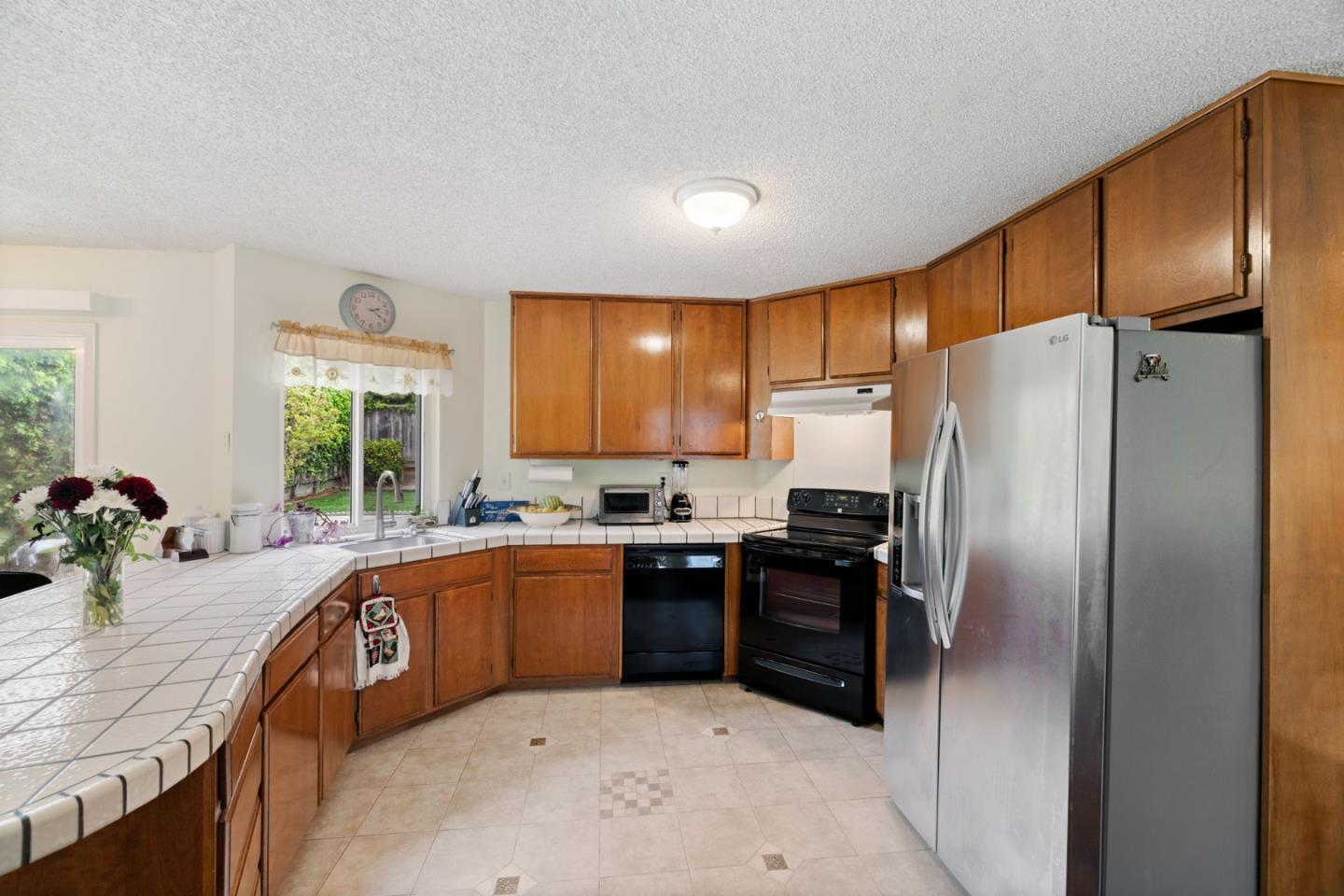 Detail Gallery Image 29 of 69 For 1527 Hawser Ln, Half Moon Bay,  CA 94019 - 3 Beds | 2 Baths
