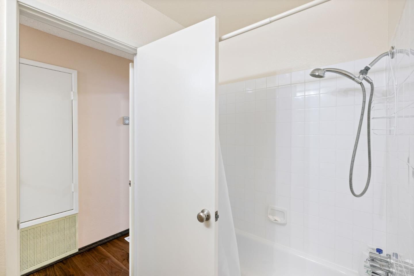 Detail Gallery Image 39 of 69 For 1527 Hawser Ln, Half Moon Bay,  CA 94019 - 3 Beds | 2 Baths