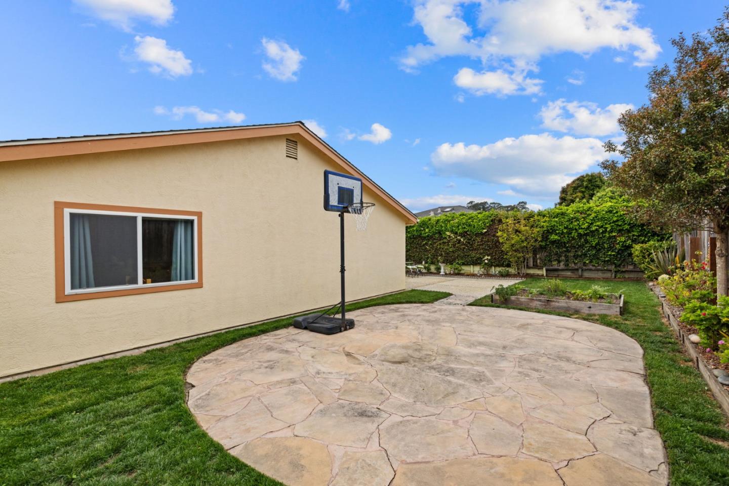Detail Gallery Image 56 of 69 For 1527 Hawser Ln, Half Moon Bay,  CA 94019 - 3 Beds | 2 Baths