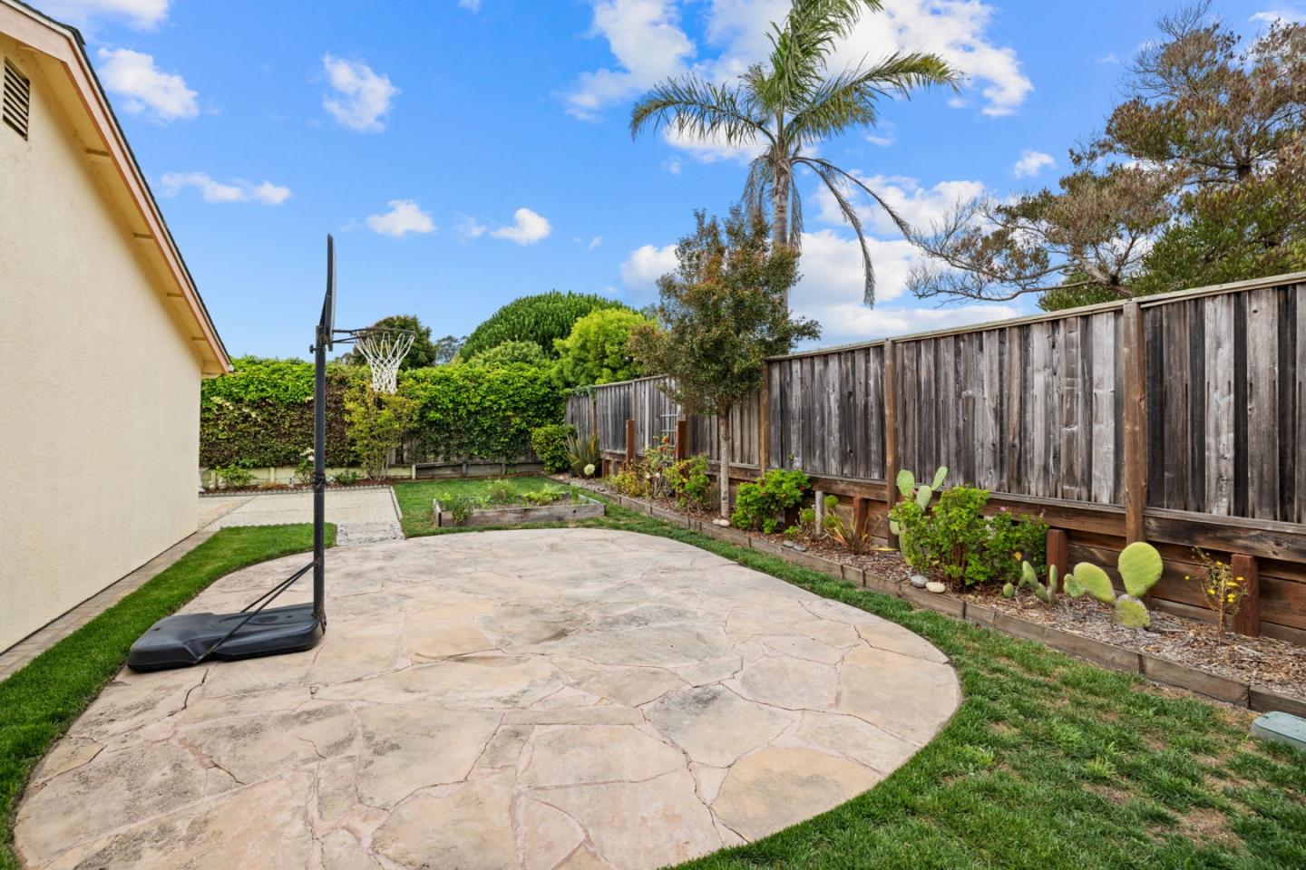 Detail Gallery Image 57 of 69 For 1527 Hawser Ln, Half Moon Bay,  CA 94019 - 3 Beds | 2 Baths