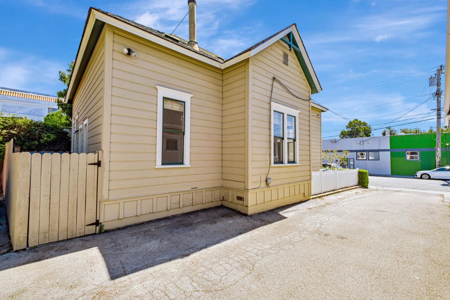 Detail Gallery Image 27 of 29 For 120 Maple St, Santa Cruz,  CA 95060 - – Beds | – Baths