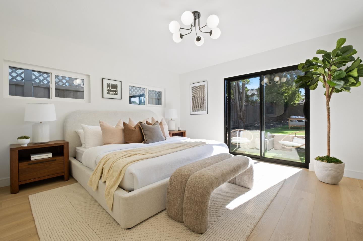 Detail Gallery Image 17 of 51 For 540 Sapphire St, Redwood City,  CA 94062 - 4 Beds | 2/1 Baths