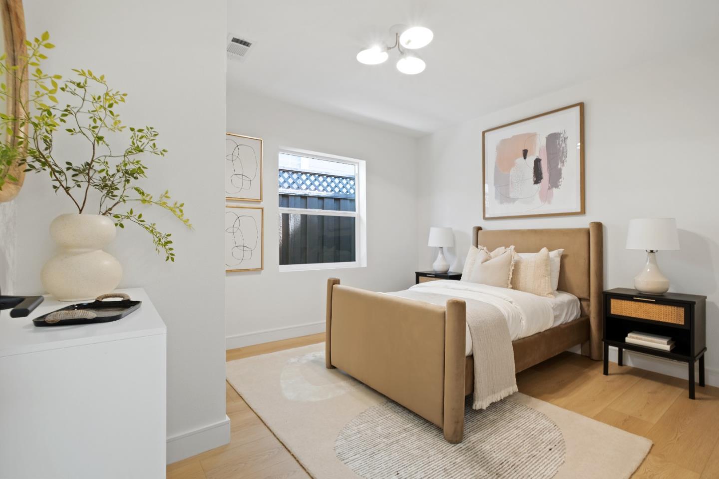 Detail Gallery Image 23 of 51 For 540 Sapphire St, Redwood City,  CA 94062 - 4 Beds | 2/1 Baths