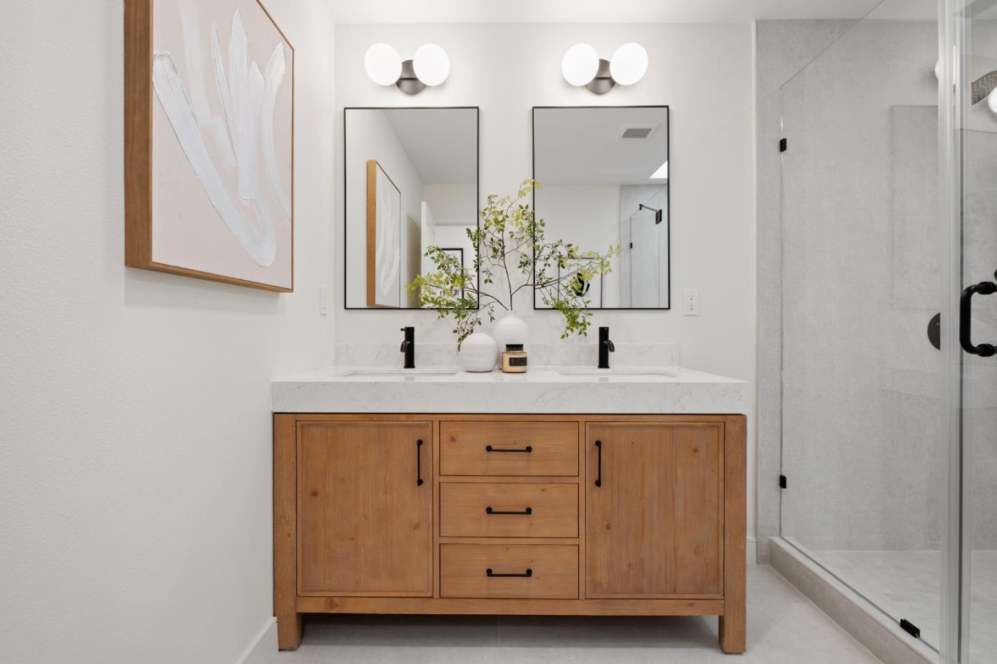 Detail Gallery Image 28 of 51 For 540 Sapphire St, Redwood City,  CA 94062 - 4 Beds | 2/1 Baths
