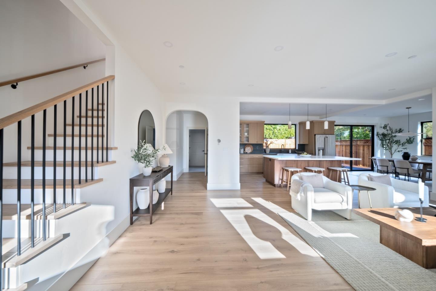 Detail Gallery Image 3 of 51 For 3240 N Main St, Soquel,  CA 95073 - 6 Beds | 5/1 Baths