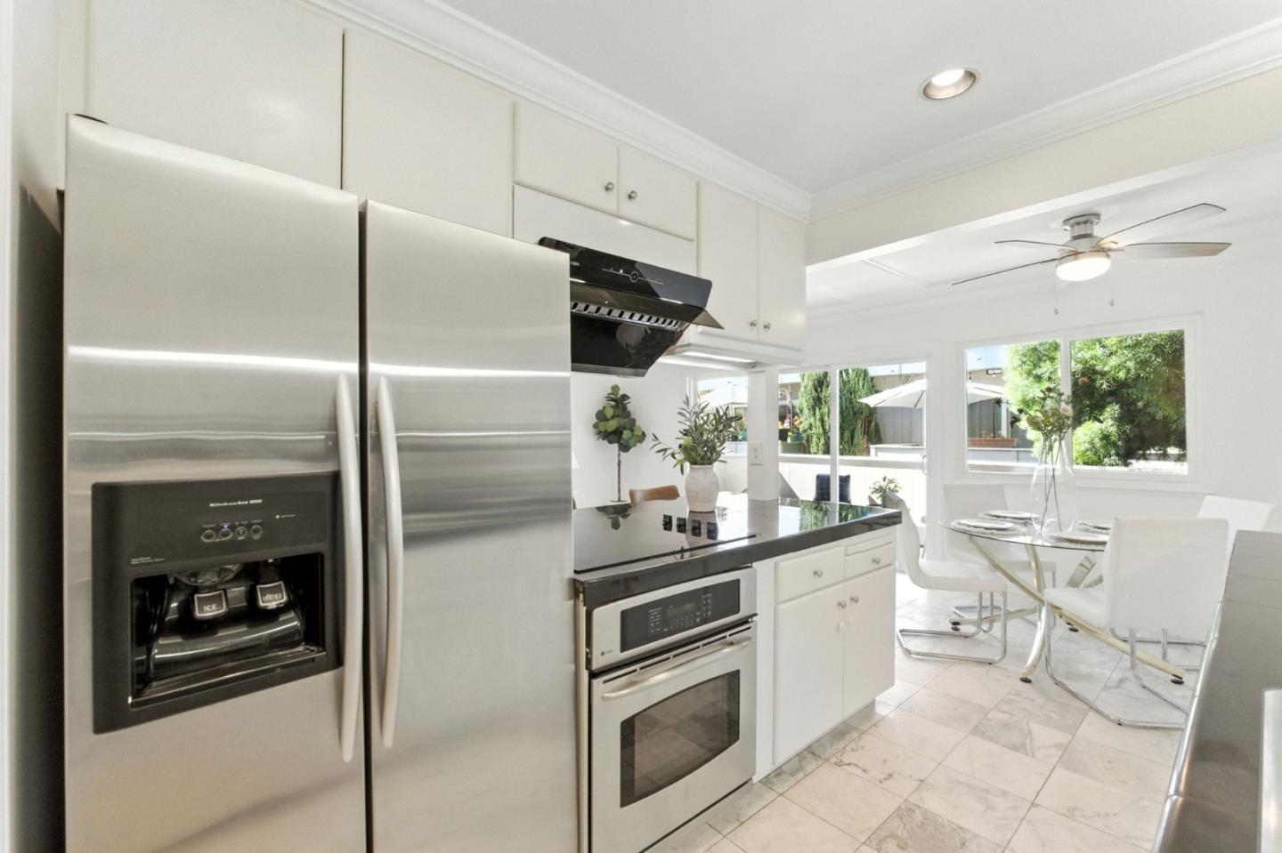 Detail Gallery Image 10 of 47 For 1898 Meridian Ave #29,  San Jose,  CA 95125 - 2 Beds | 2 Baths