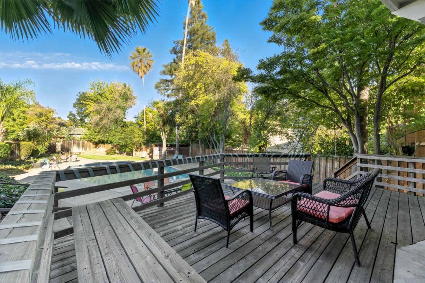 Detail Gallery Image 38 of 47 For 1898 Meridian Ave #29,  San Jose,  CA 95125 - 2 Beds | 2 Baths